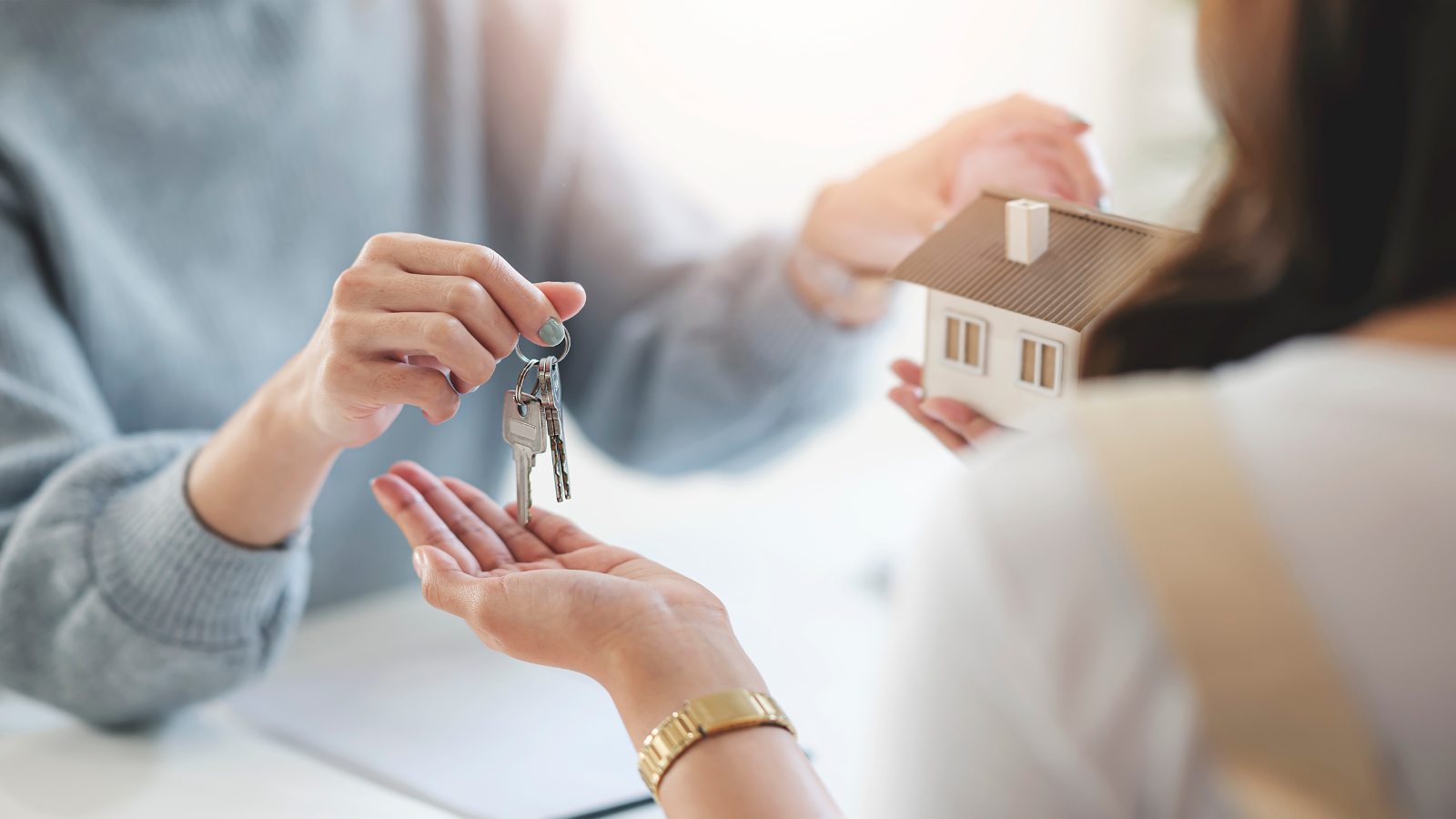 Scopri di più sull'articolo Polizza casa: protezione contro danni da acqua, fulmini e guasti